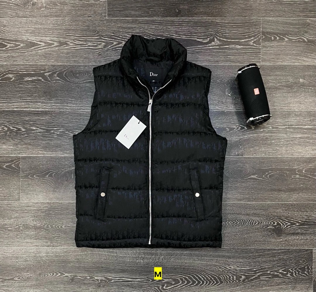 жилетка,жилет,жилетка мужская,жилетка прада,жилет мужской