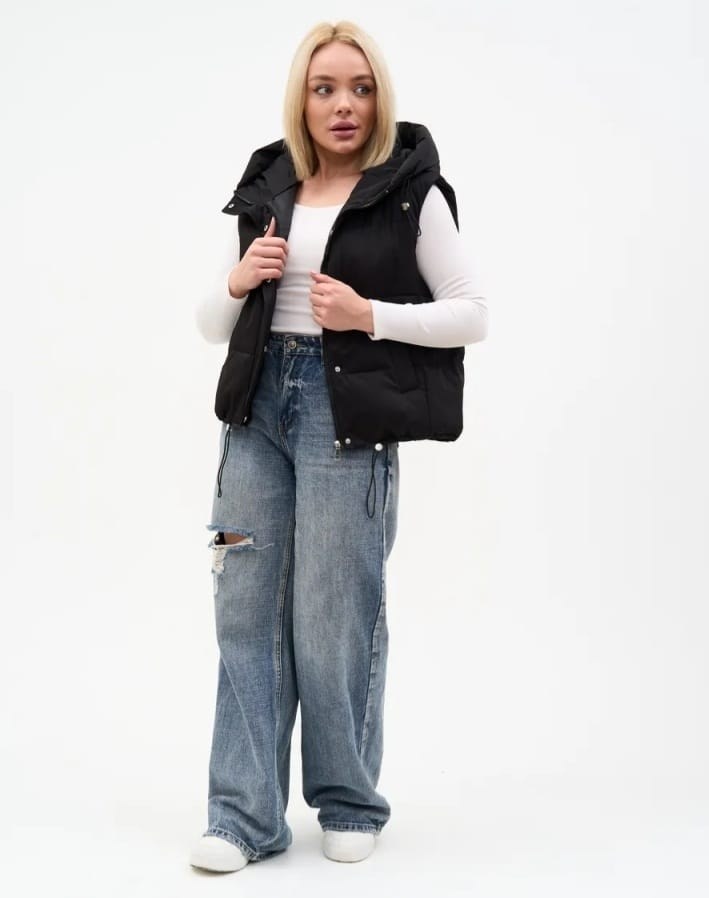 жилетка женская,женские жилеты,жилетка с капюшоном,жилет утепленная,жилетка утепленная