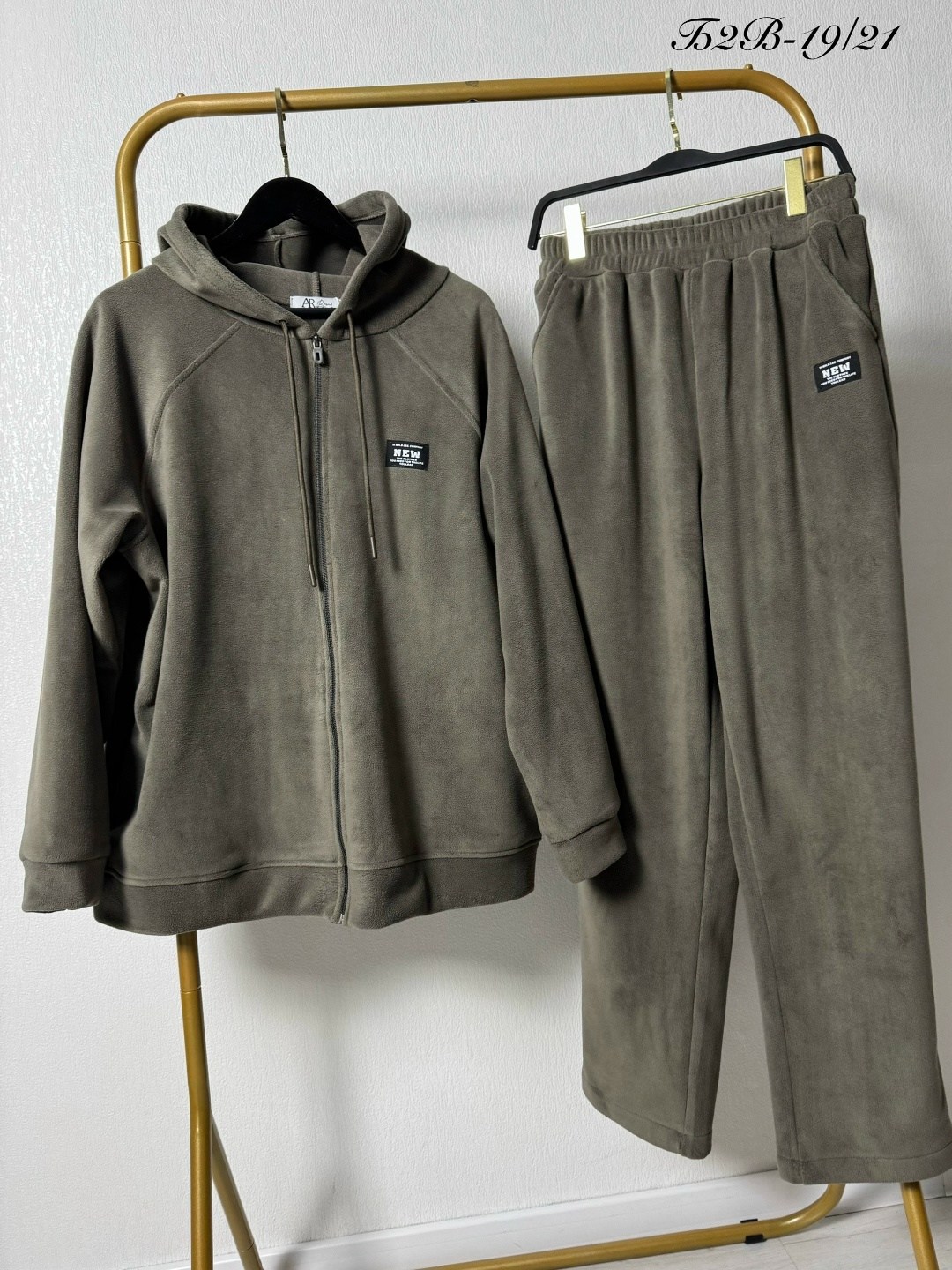 костюм на флисе,спортивные костюмы на флисе,cпортивный костюм женский на флисе,костюм велюровый,женские спортивные костюмы