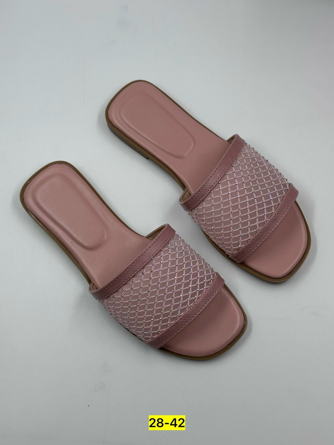 ,шлепанцы белые,женские тапки,тапочки модные,женские шлепанцы