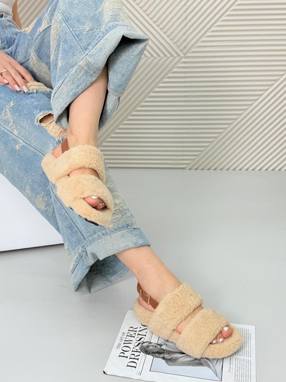 ,тапочки модные,меховые тапочки,домашние тапочки,тапочки меховые домашние