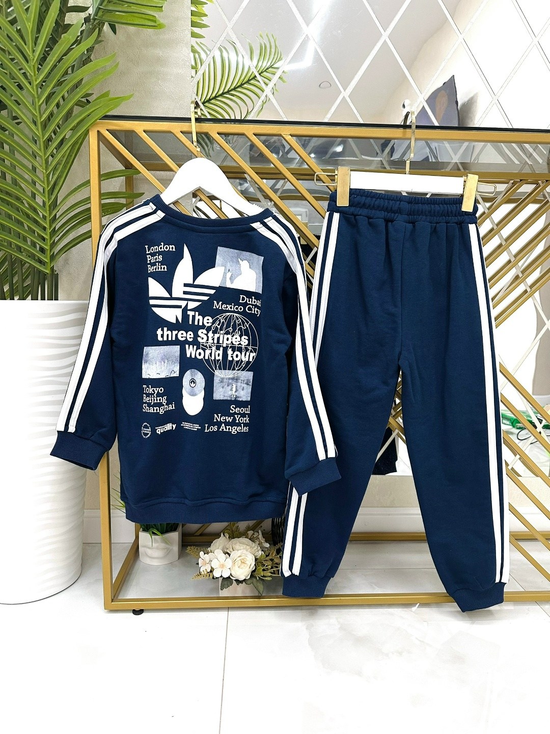 синий костюм адидас ориджинал,спортивный костюм adidas originals,детский спортивный костюм адидас 92 размер,спортивный костюм адидас для мальчика 12 лет,костюм спортивный тройка адидас детский