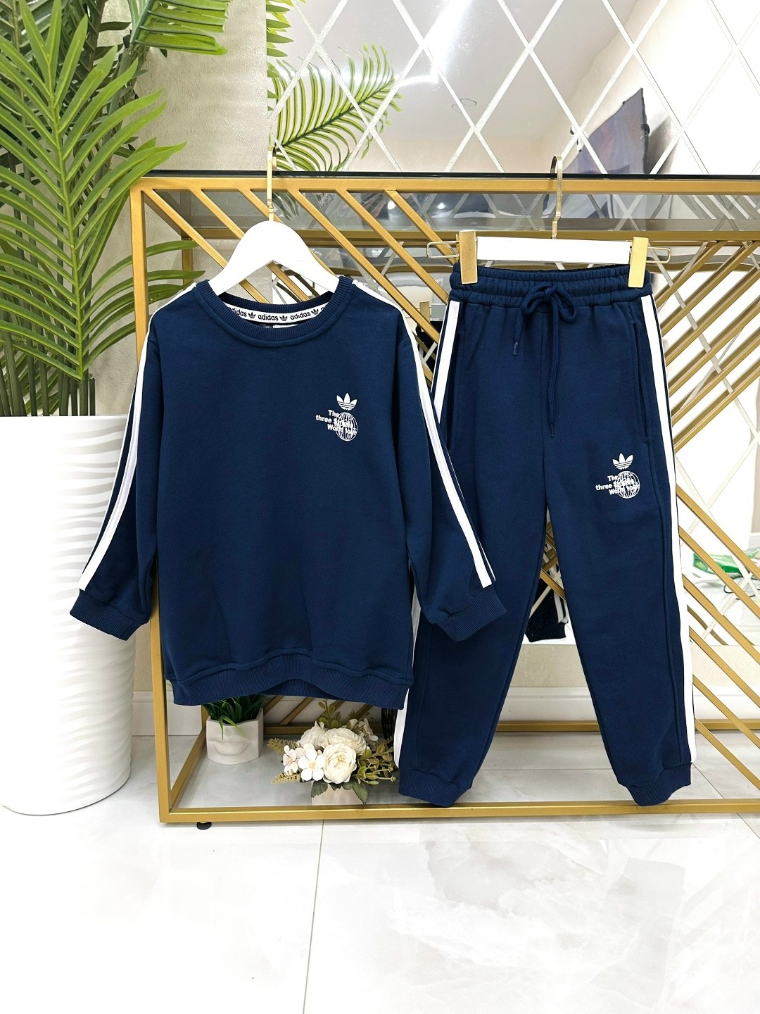 синий костюм адидас ориджинал,спортивный костюм adidas originals,детский спортивный костюм адидас 92 размер,спортивный костюм адидас для мальчика 12 лет,костюм спортивный тройка адидас детский
