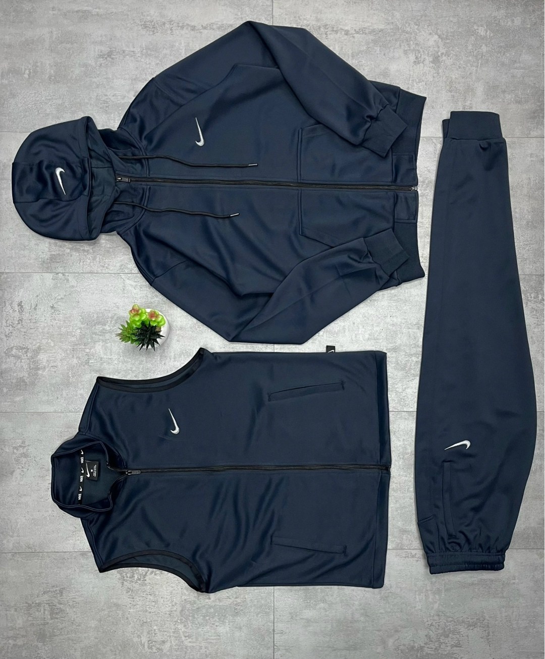 спортивный костюм nike мужской,мужские спортивные костюмы,костюм nike мужской,спортивные костюмы nike,спортивный костюм для мужчин