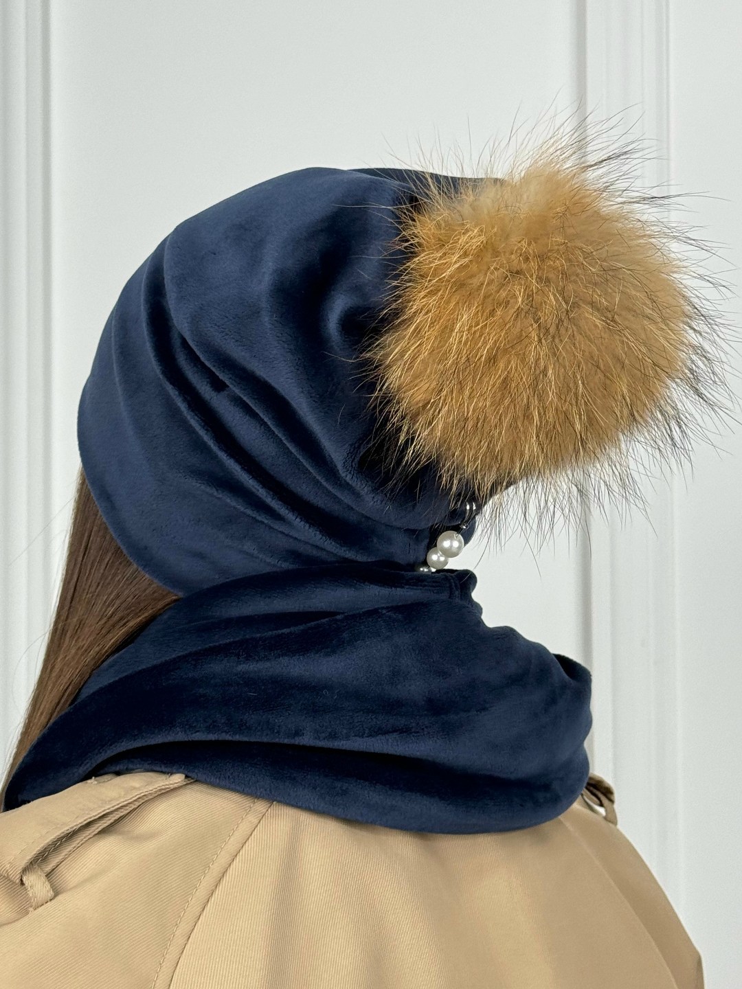 шапка для женщин,женская шапка,комплект шапки,шапка зимняя женская,велюровая шапка