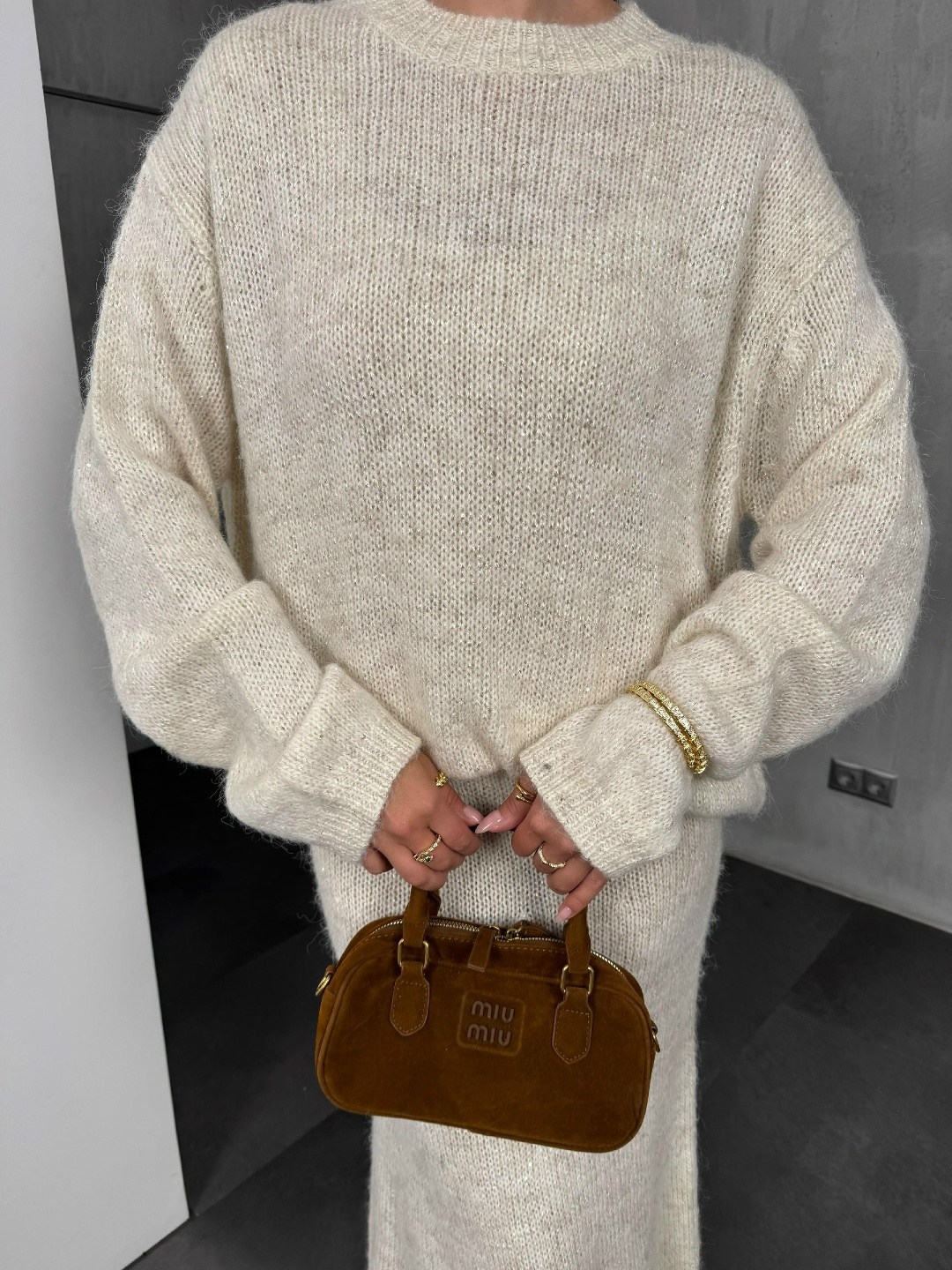 трикотажные костюмы,вязаный костюм с юбкой,вязаные костюмы,платье вязаное