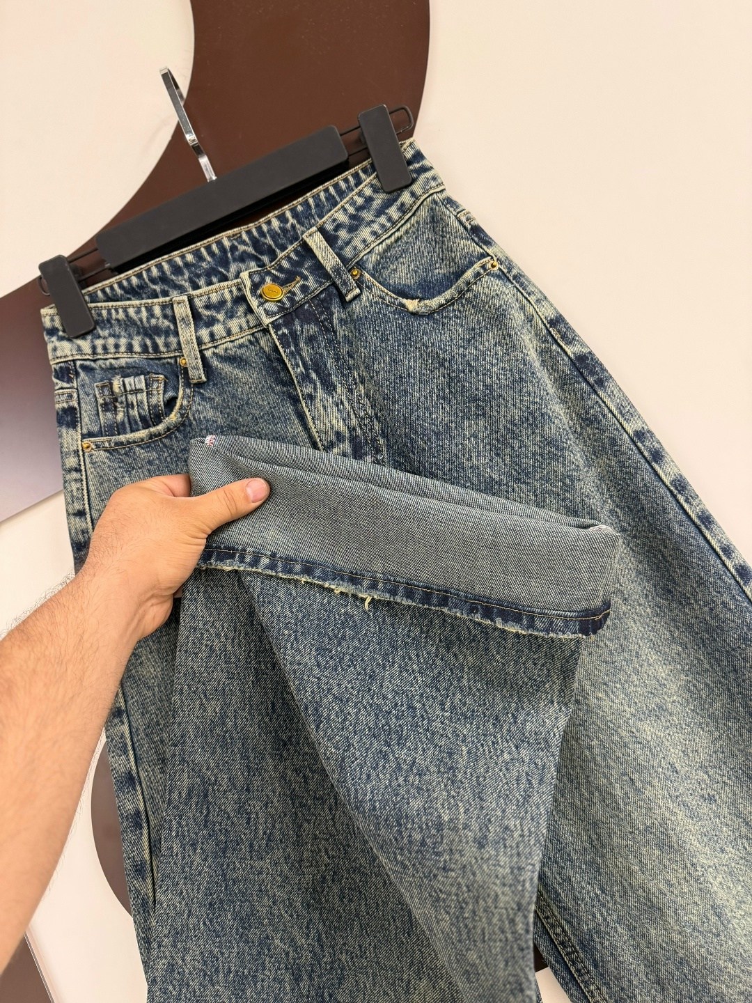 женские джинсы широкие,широкие джинсы,джинсы женские,джинсы модные,одежда джинсы