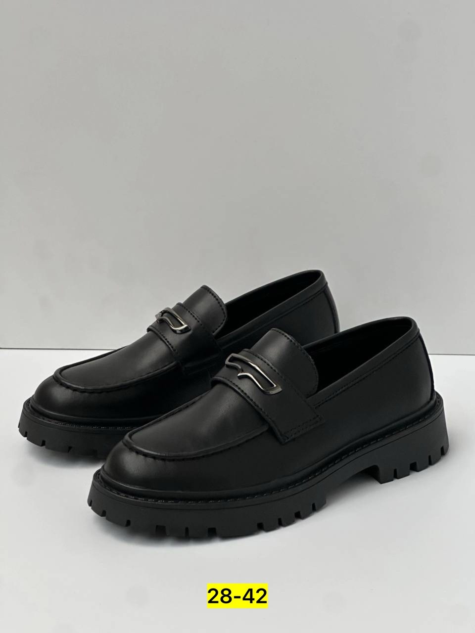 ,модные лоферы,женские лоферы,женская ,обуви