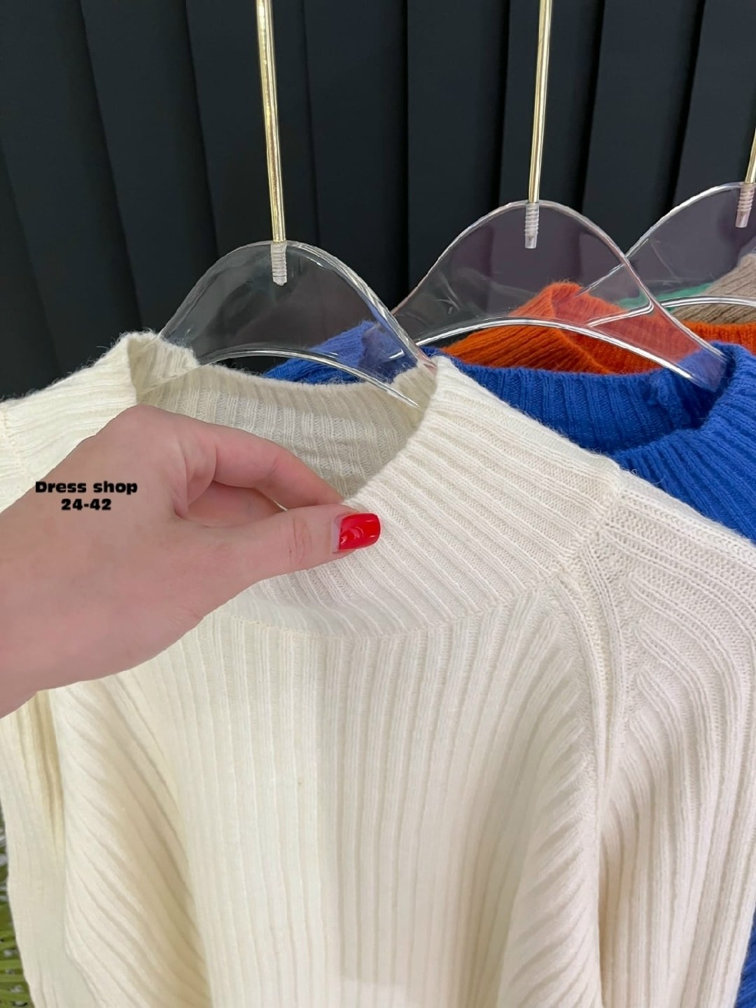 оранжевый свитер,свитера женские,свитер удлиненная,свитер,джемпер теплый