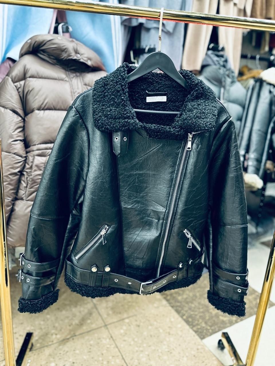 дублёнка авиатор женская страдивариус,дубленка авиатор женская,зара дубленка женская авиатор,дубленка женская,дубленка авиатор