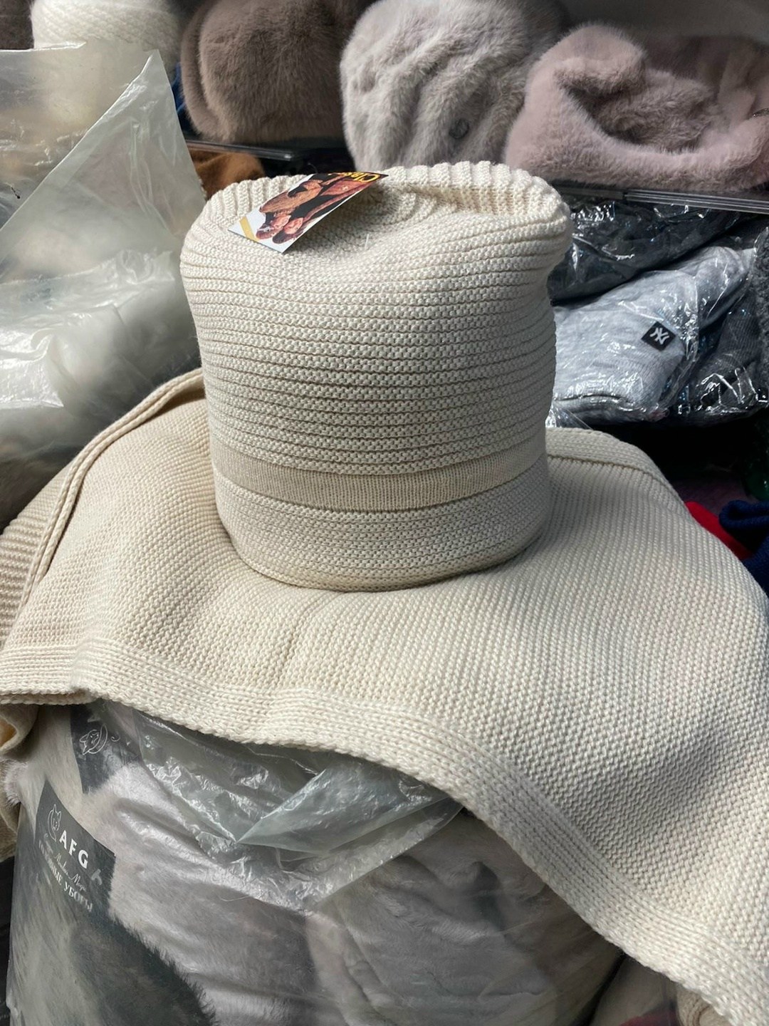 комплект трикотажный,комплект шапки,комплект женский шапка и снуд,комплект женский шапка,комплект шапка шарф