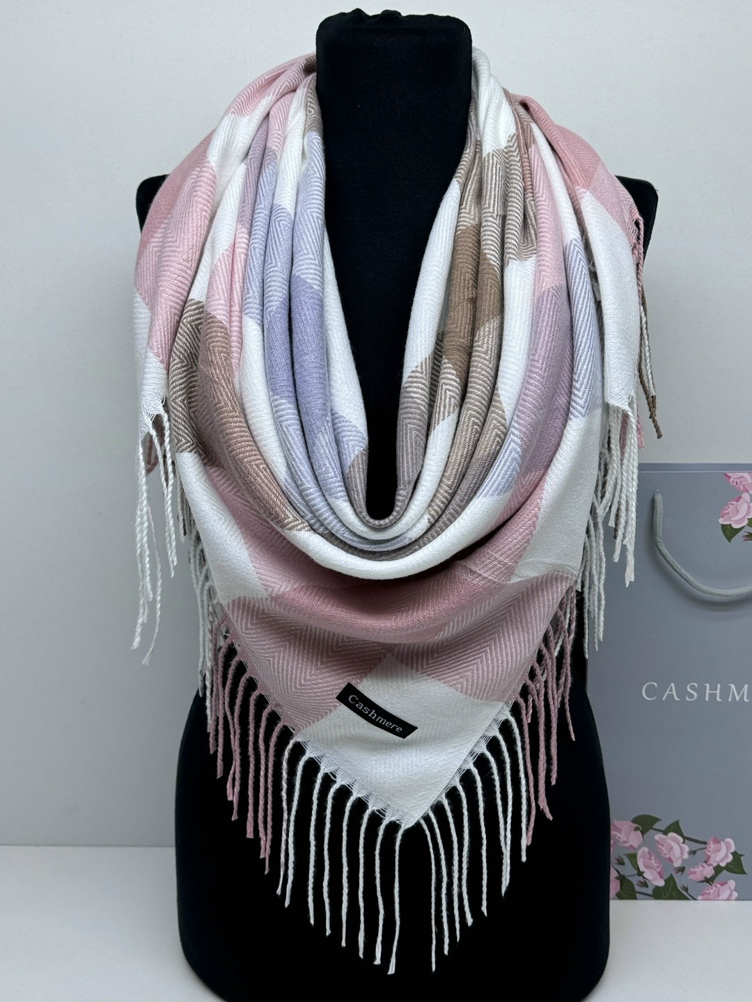 платки шарф,платок женский кашемир,платки кашемир,платки теплые,платок кашемировый