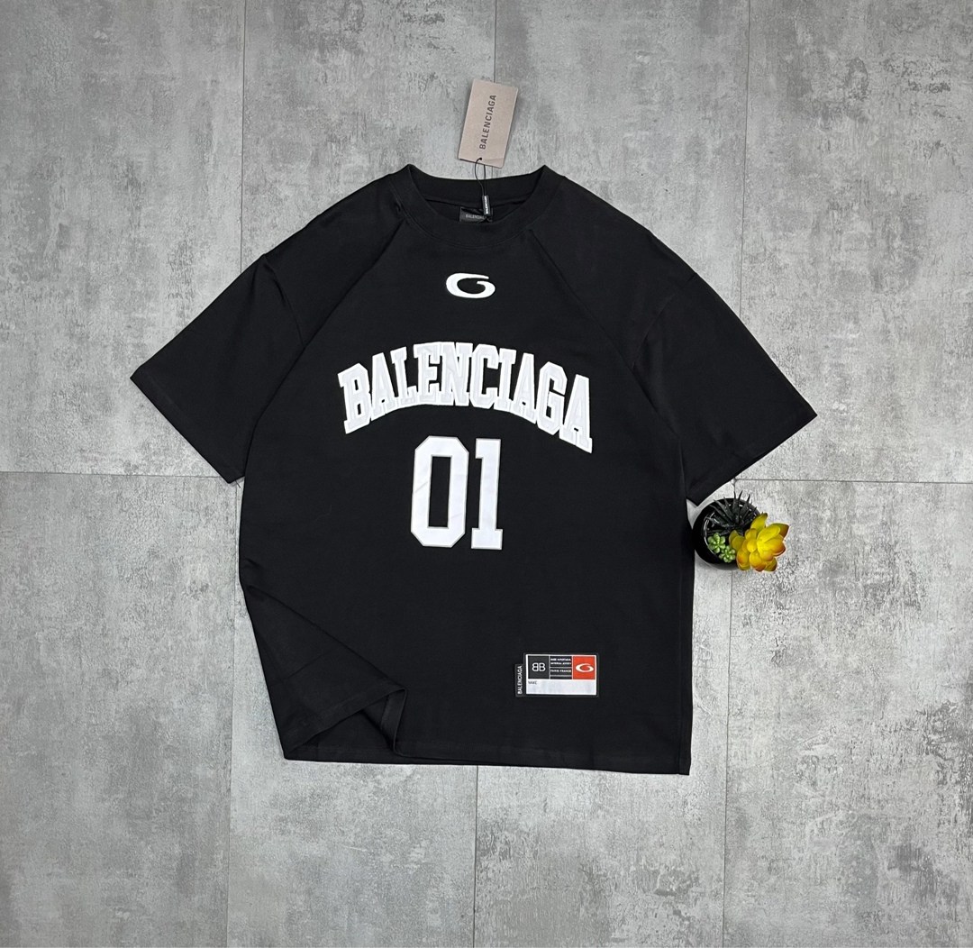balenciaga футболка,футболка парис баленсиага,футболка balenciaga мужская,футболка баленсиага