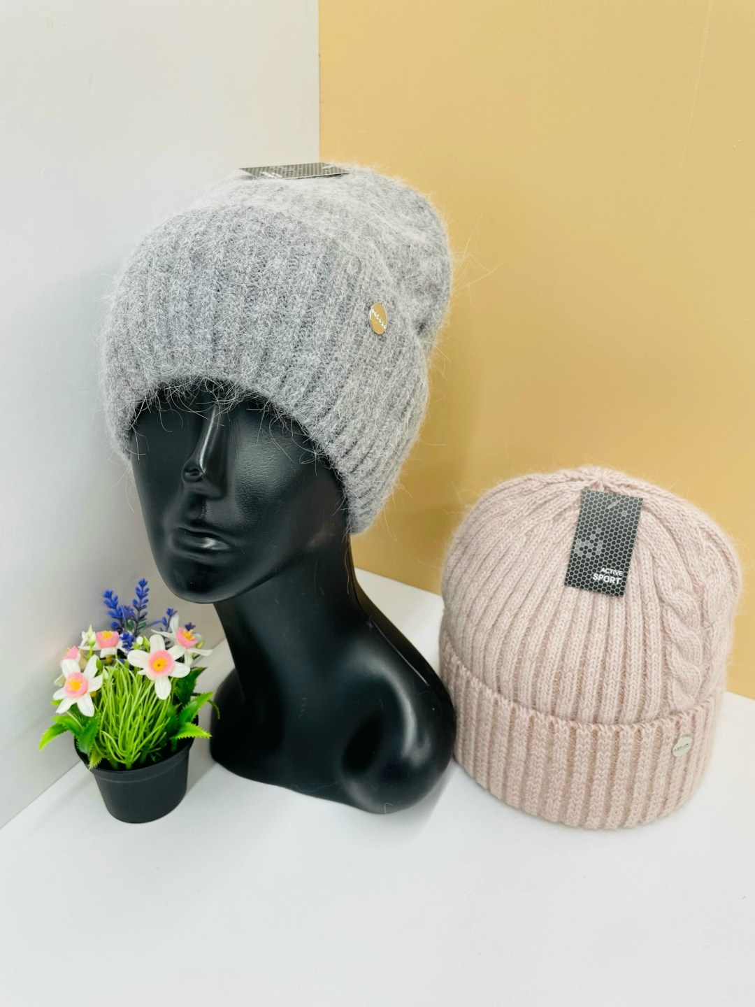 шапка женская,шапка для женщин,женская вязаная шапка,женская шапка из ангоры,шапка ангора