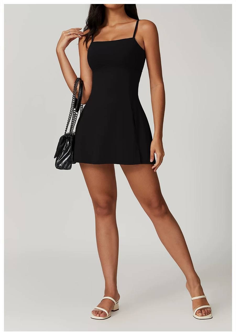 мини платье,спортивное платье с шортами,черное короткое платье,короткое платье,платье на бретелях