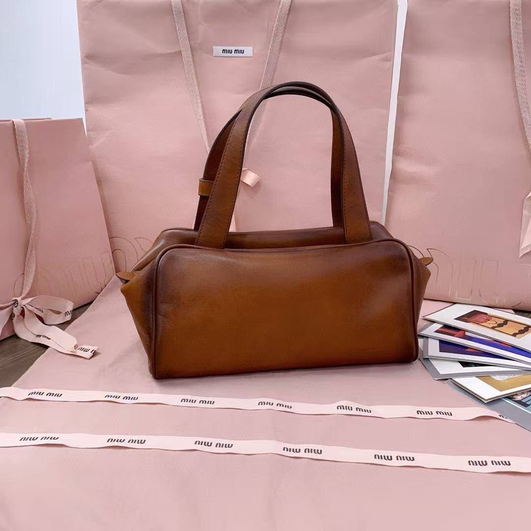 сумки,кожаная сумка,сумка,женская сумка,сумки коричневый