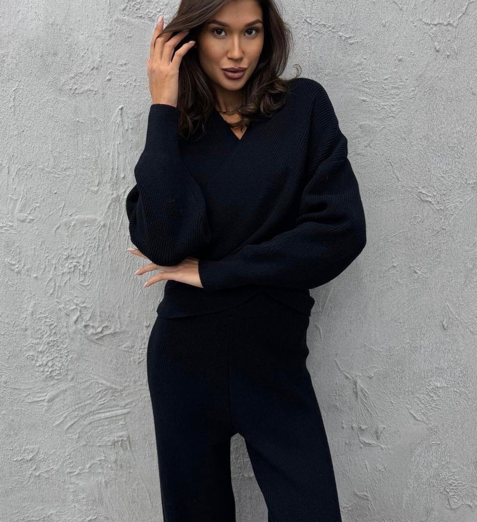 вязаные костюмы,костюм женский вязаный,трикотажные костюмы,стильные костюмы,трикотажный костюм с брюками