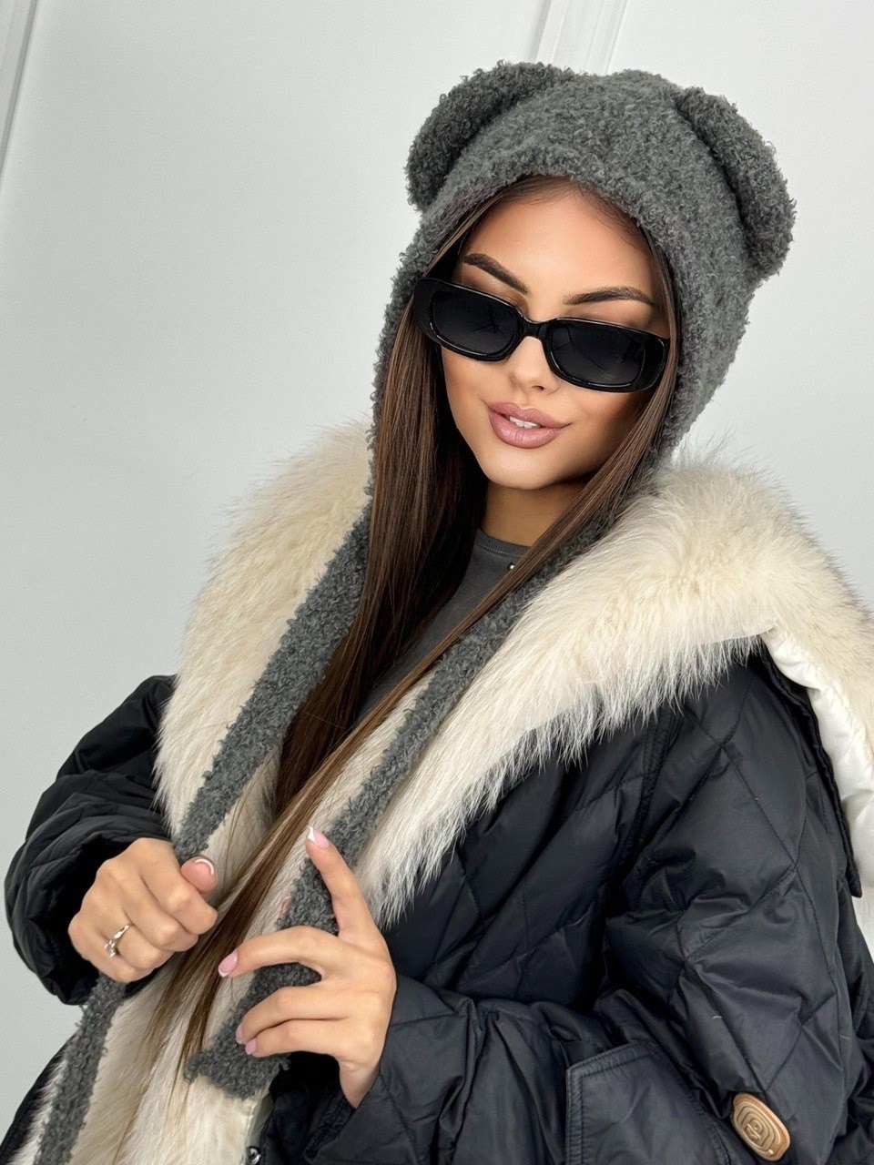 комплект шапки,женская шапка,шапка барашек,шапка с ушками,шапка с ушами