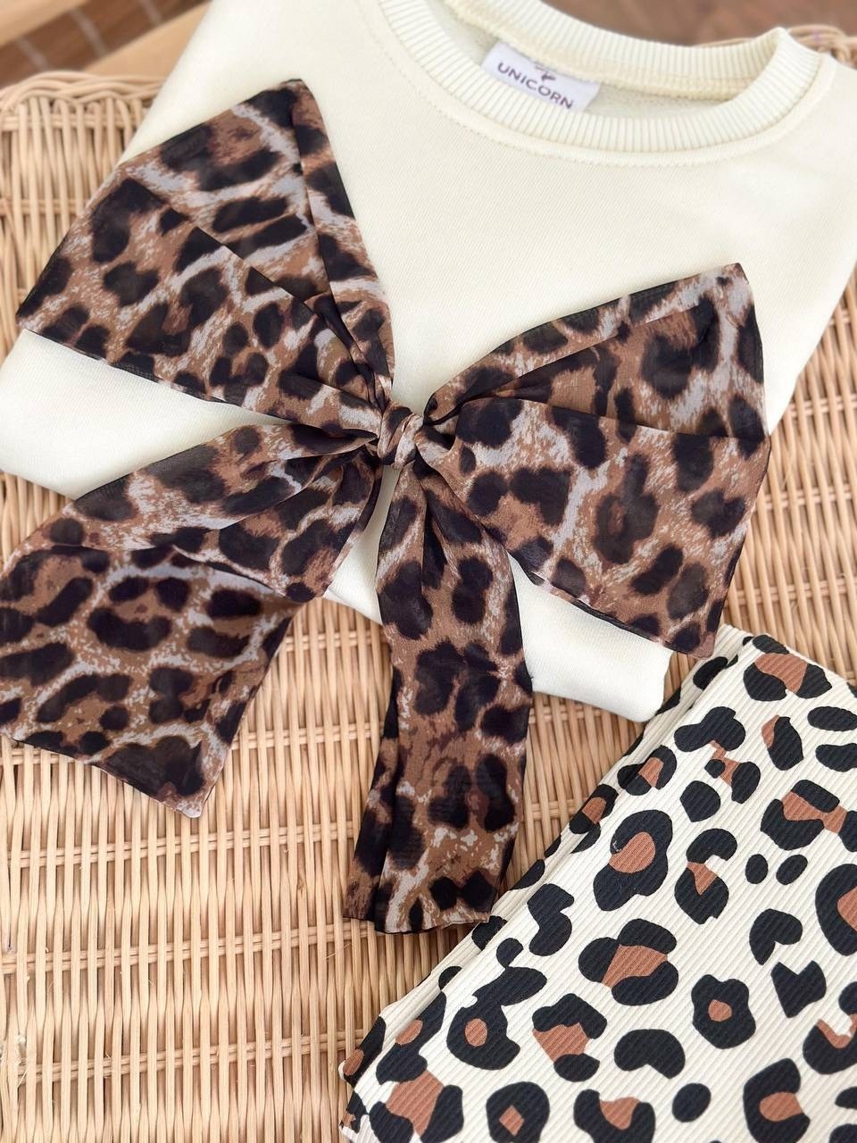 костюм бежевый,костюм молочный,одежда комплект,одежда для детей,одежда для малыша