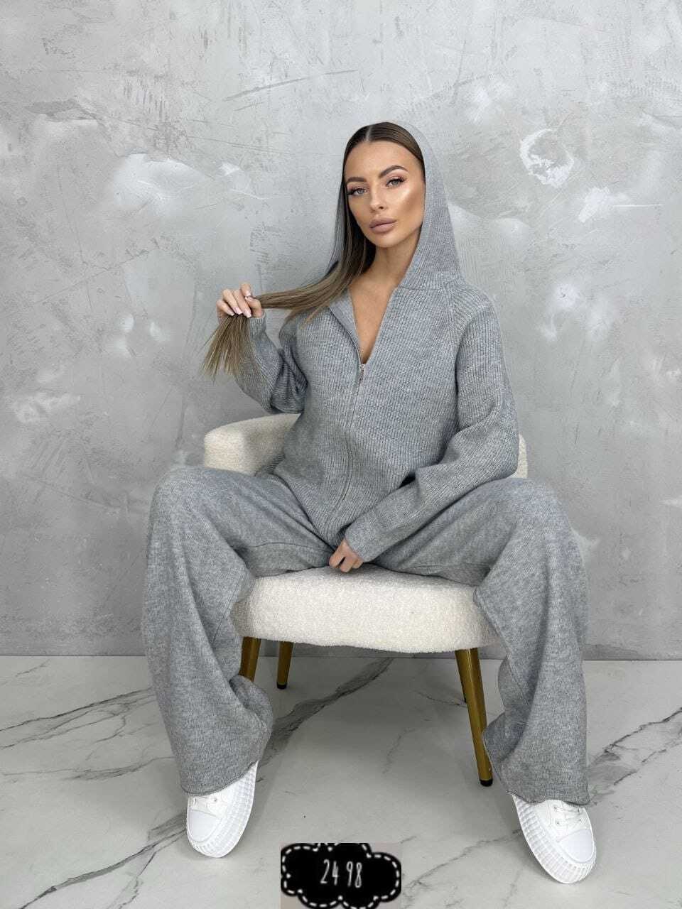 трикотажные костюмы,женские костюмы,костюм с брюками,вязаные костюмы,женский костюм на флисе