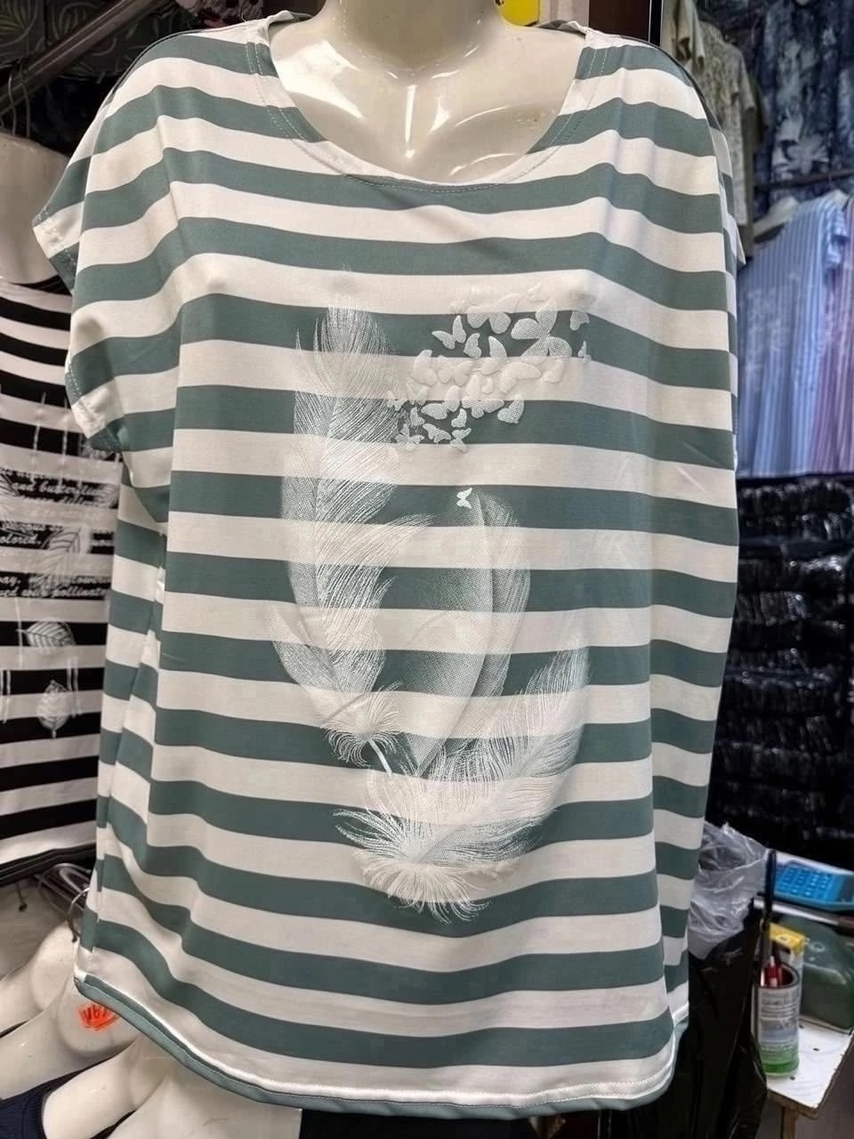 футболка женская большие размеры,футболка женская,женская футболка больших размеров,футболка женская большая,футболка женская большие размеры с принтом