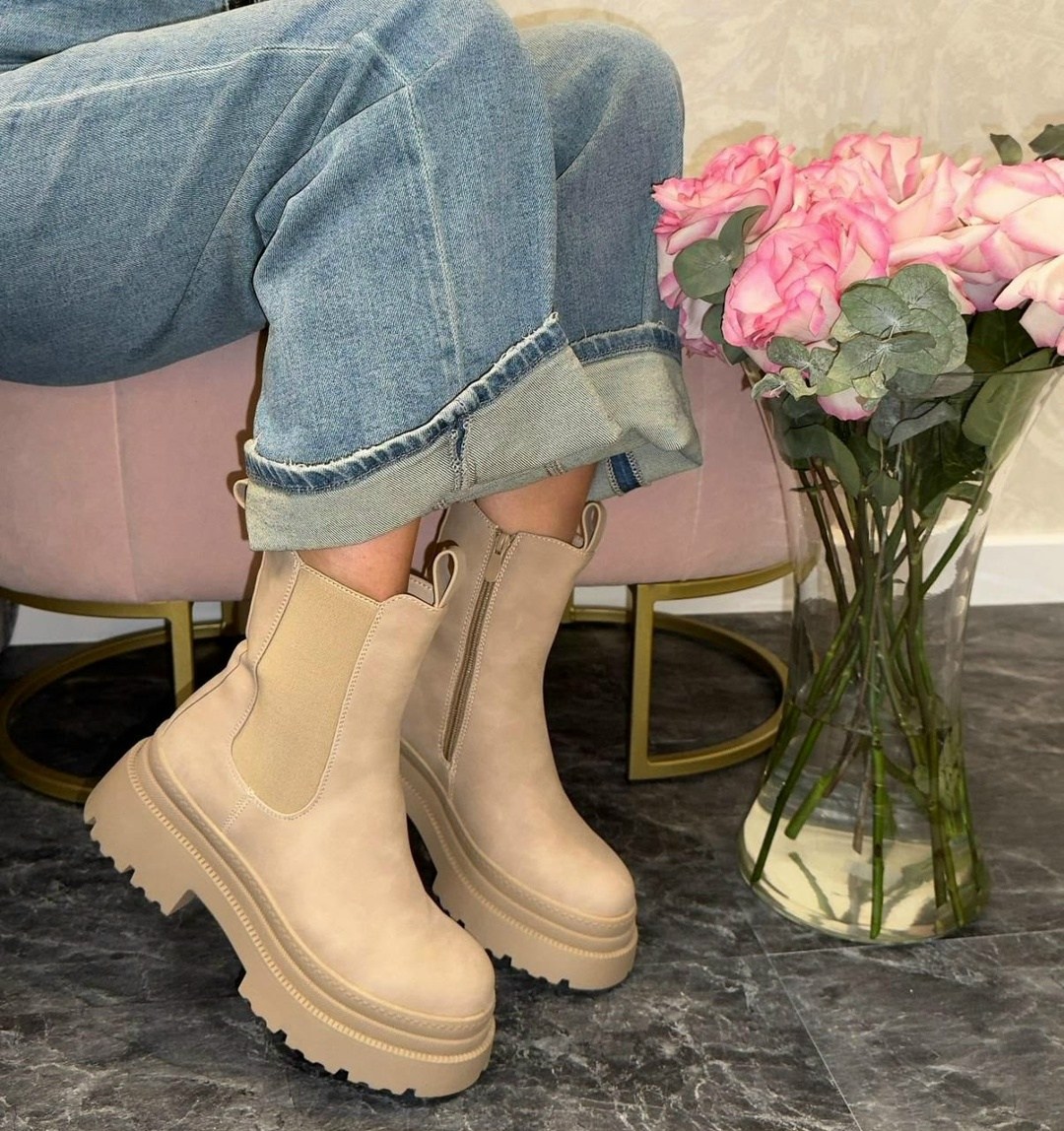 ,ботинки женские,зимняя  женская,модные женские ботинки,ботинки модные