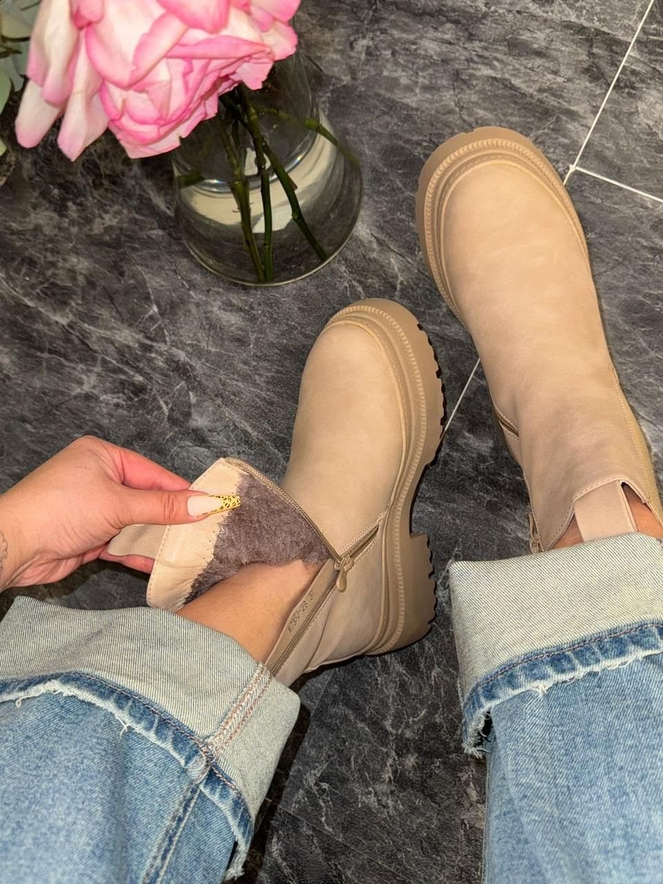 ,ботинки женские,зимняя  женская,модные женские ботинки,ботинки модные