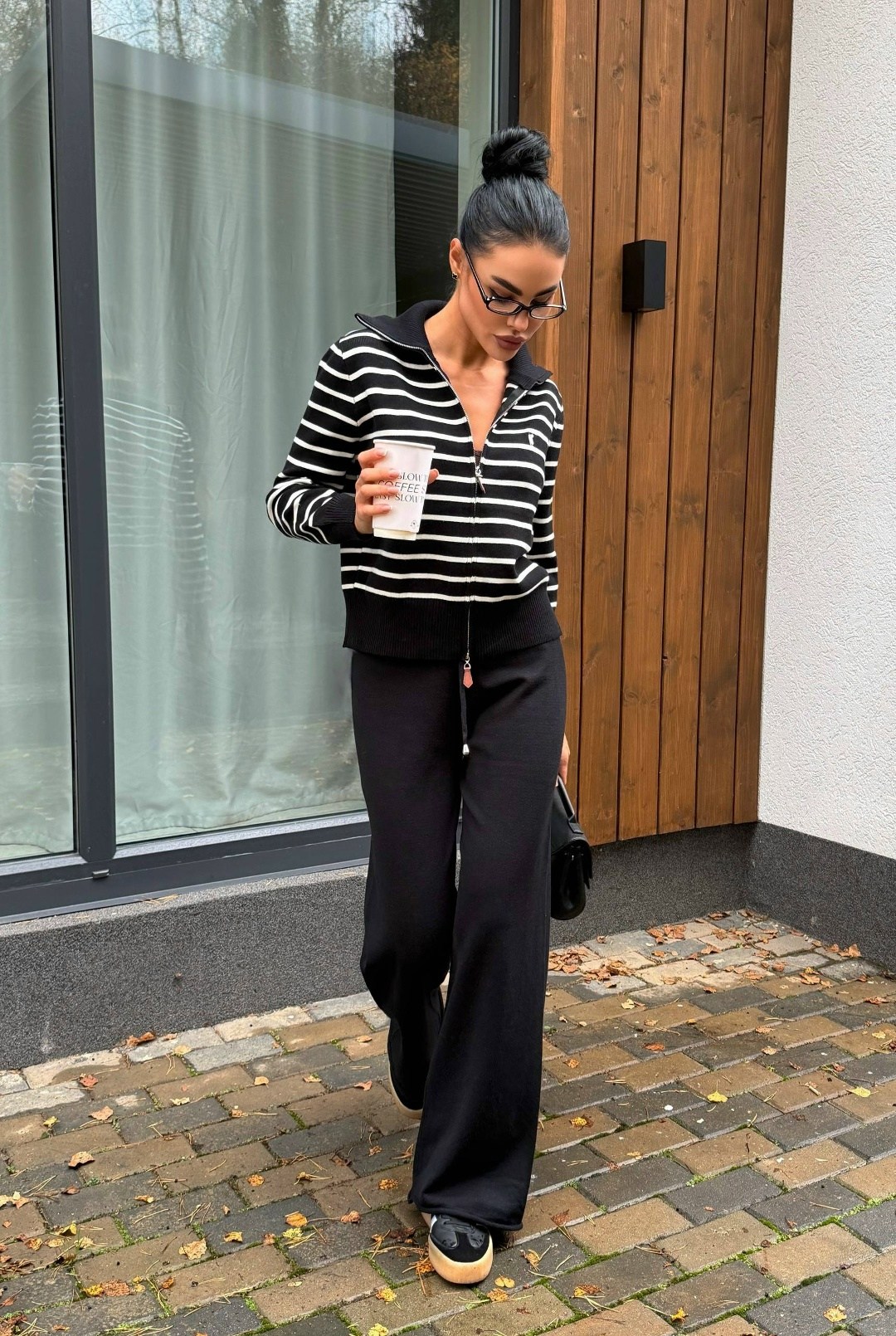 трикотажные костюмы,стильные костюмы,костюм трикотажный вязаный тройка с шапкой,женский вязаный костюм,костюм с брюками