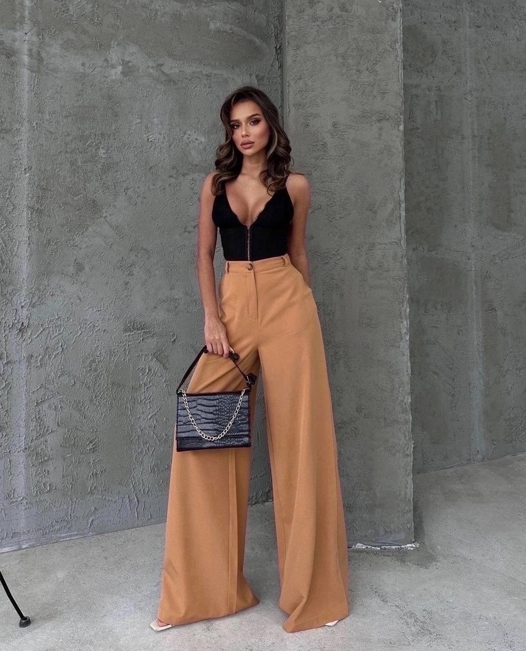 брюки палаццо женские,брюки палаццо,элегантные брюки,женские брюки клеш,образ с брюками палаццо