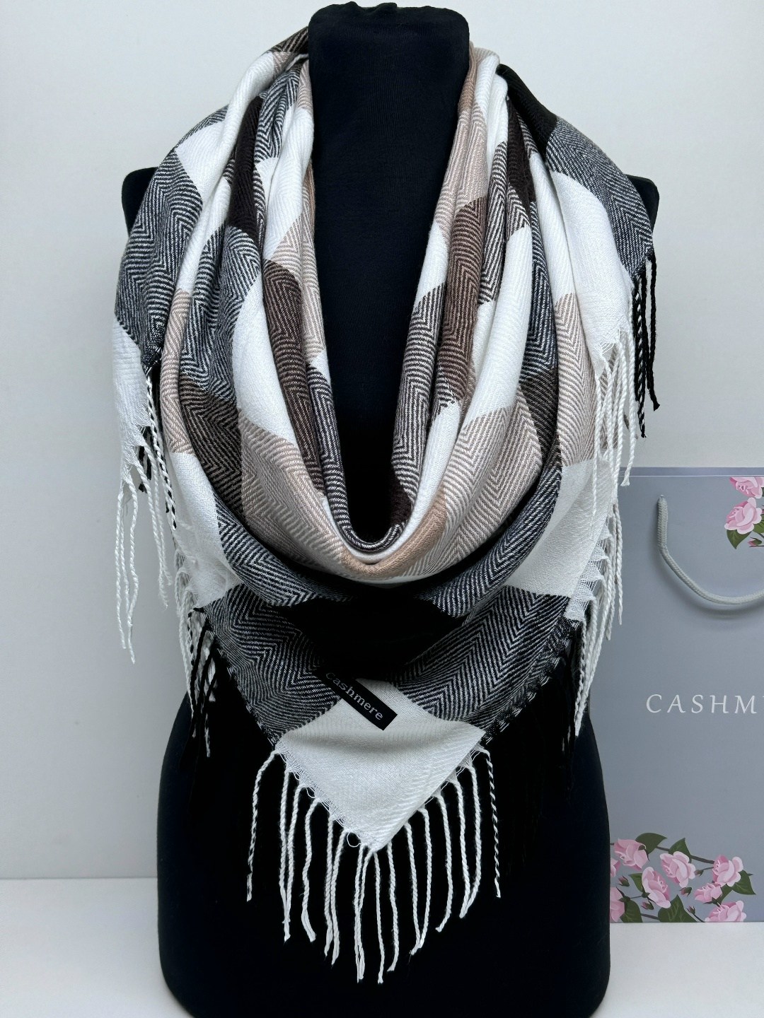 платки шарф,платок женский кашемир,платки кашемир,платки теплые,платок кашемировый