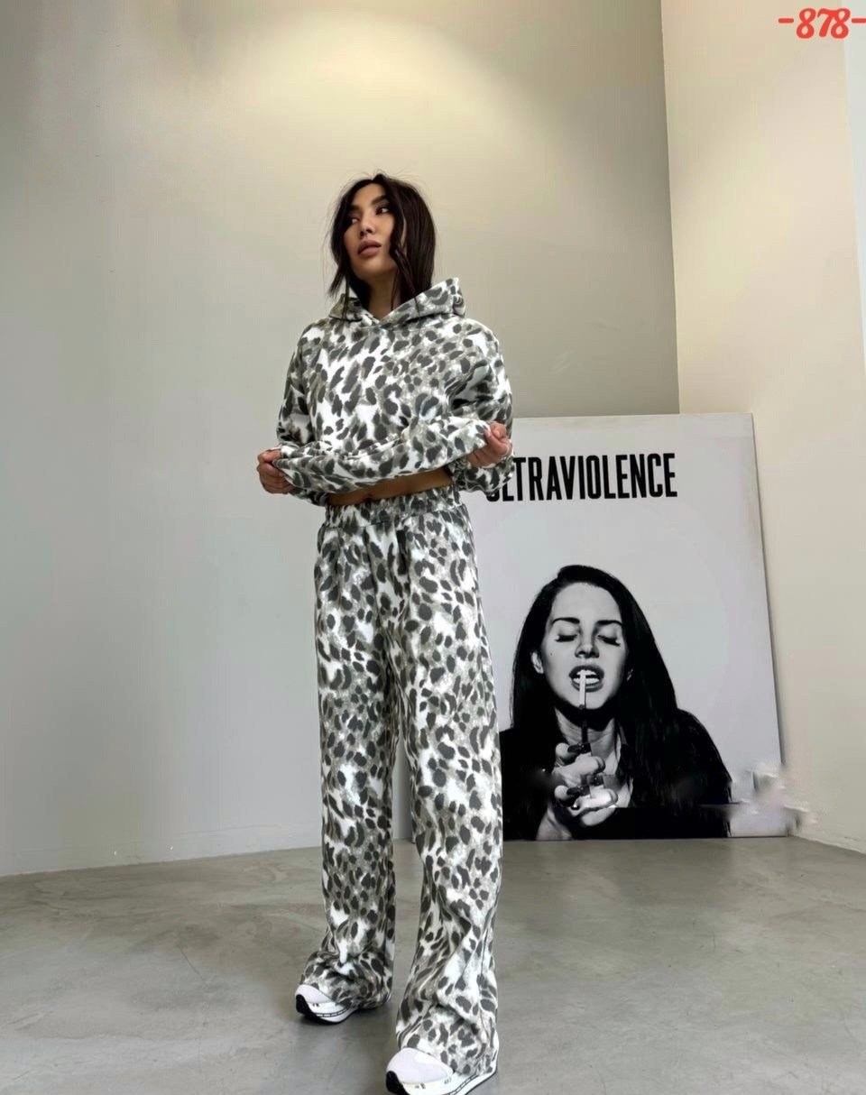 костюм женский леопард,костюм женский теплый брючный,леопардовый комплект,женский костюм на флисе,костюм леопард