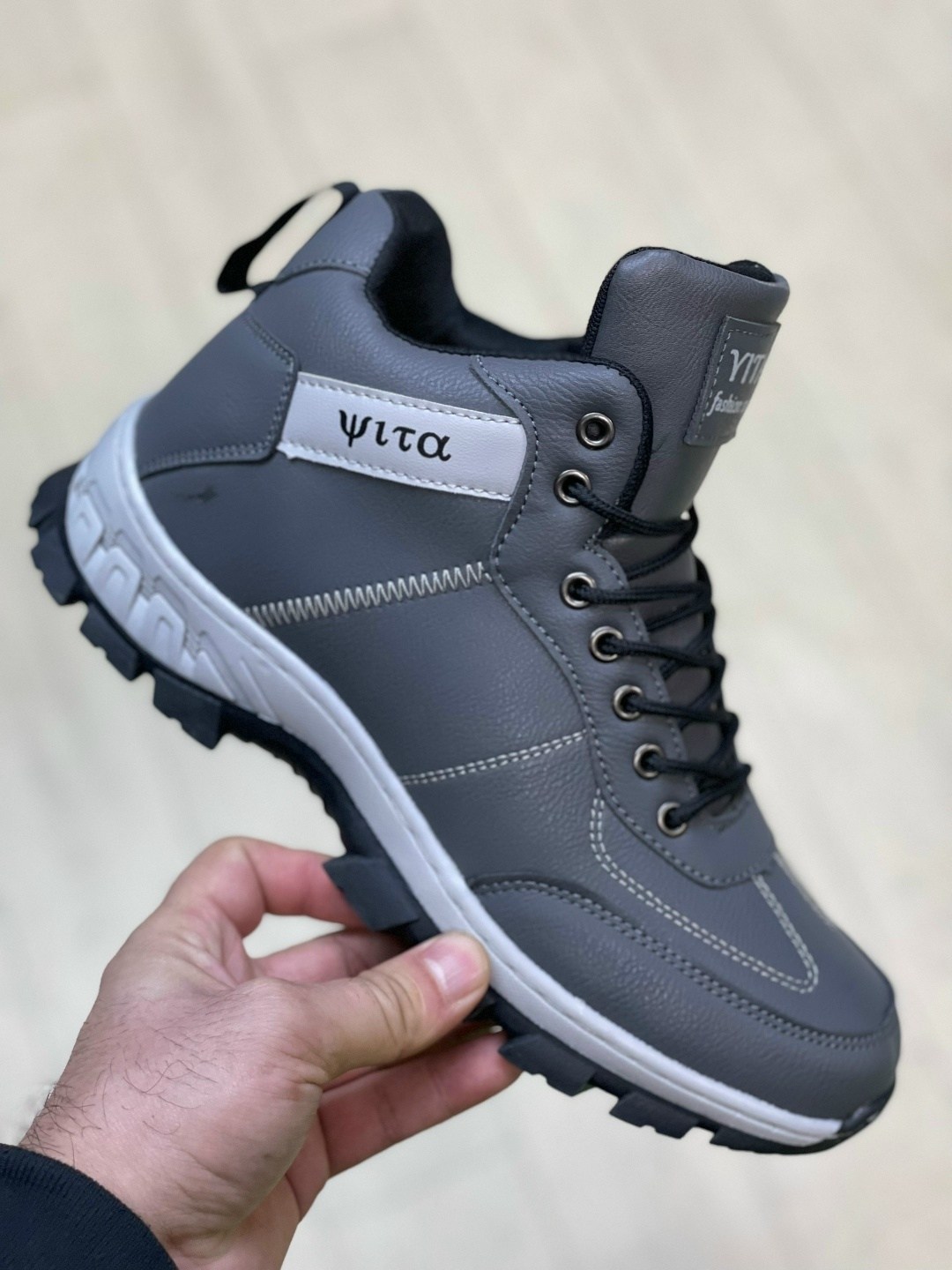 зимние мужские ботинки,,зимние ботинки,зимняя ,зимние мужские кроссовки