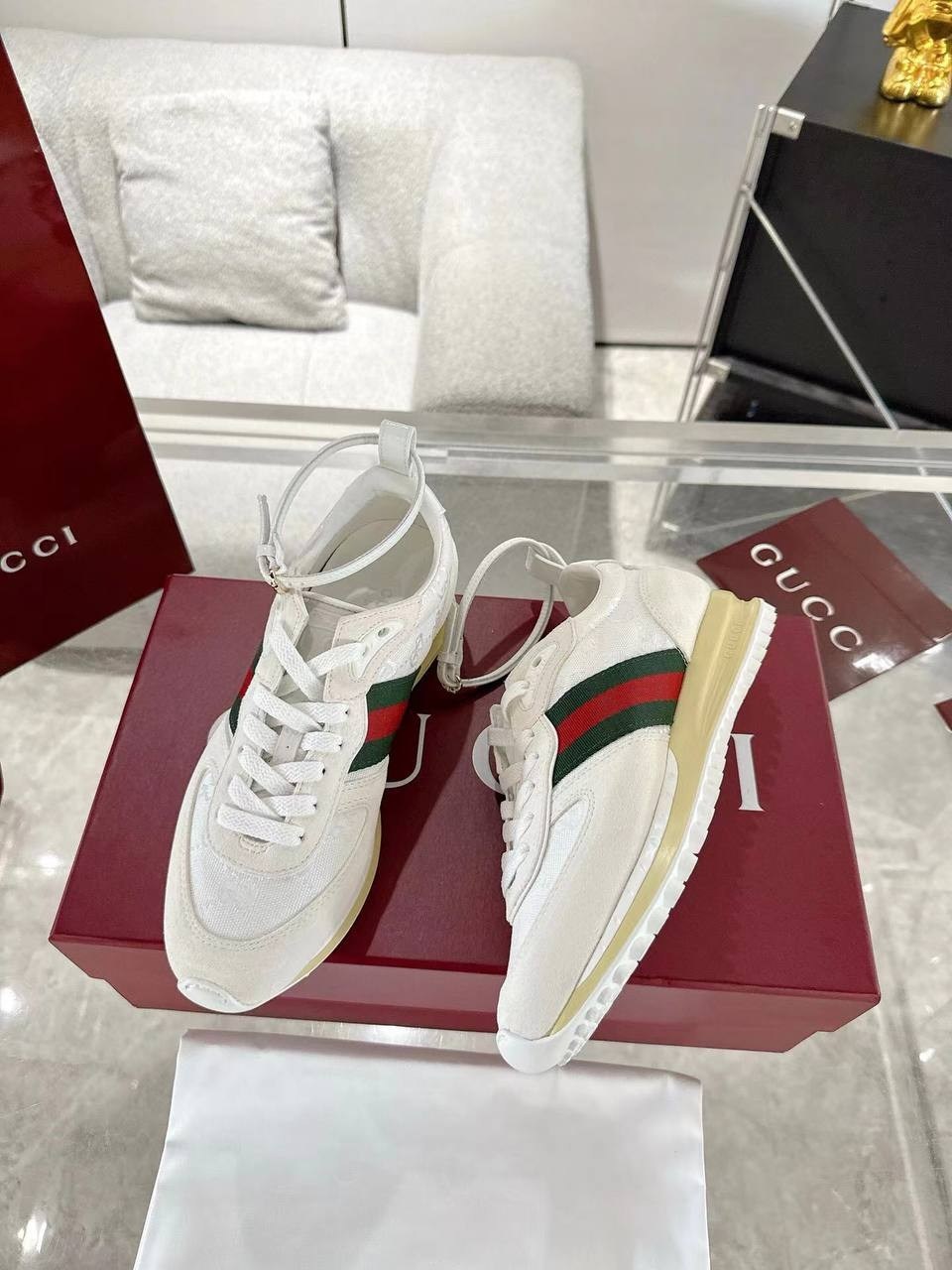 кроссовки женские гуччи,кроссовки женские gucci,кроссовки gucci,кожаные кроссовки gucci,кроссовки женскиe