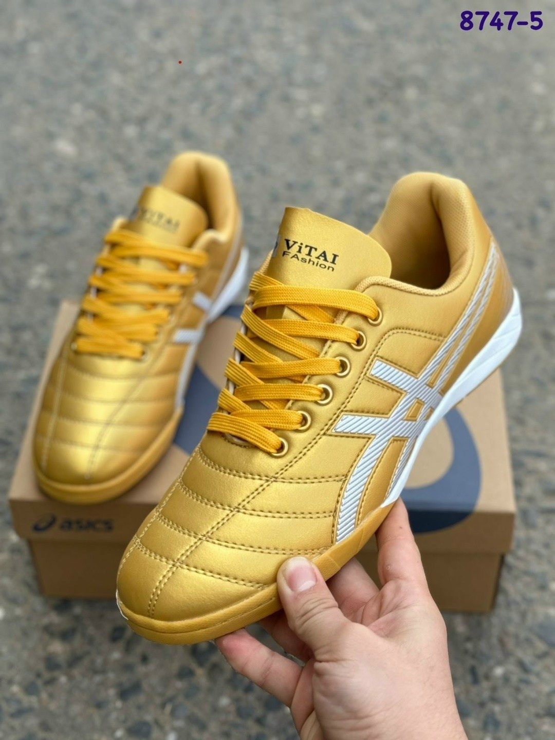 сороконожка для футбола,футбольная ,футбольная бутса,футбольные кроссовки, для футбола