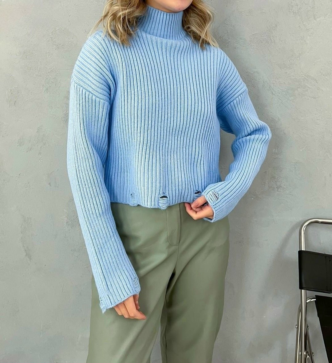 свитера женские,бежевый джемпер,свитер,стильный свитер,модные свитера