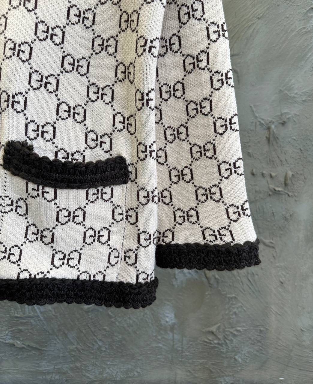 кардиган гуччи,кардиган,кардиган gucci,кардиган с узорами,двусторонний кардиган