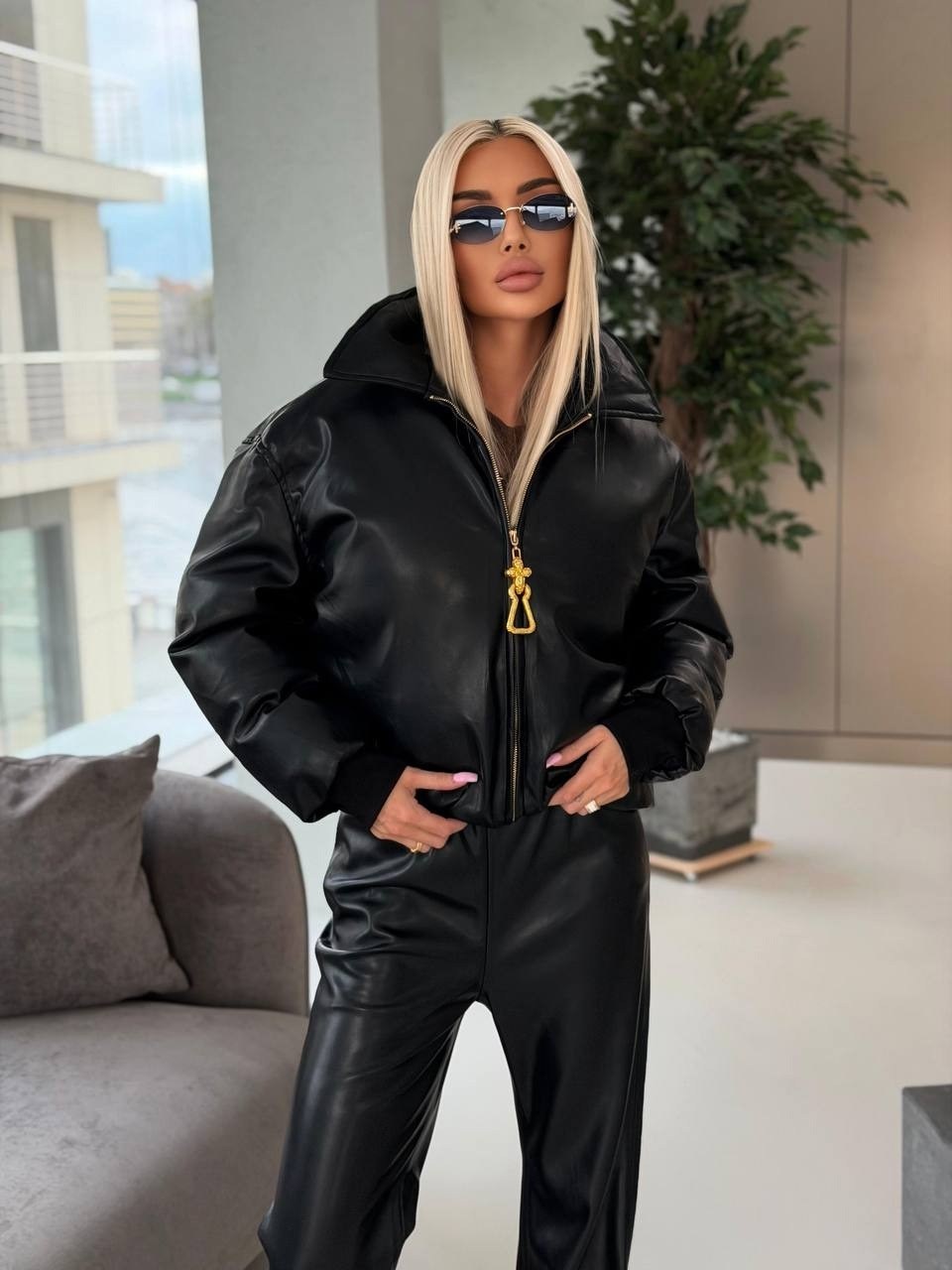 куртки из экокожи,женская кожаная куртка,кожаная куртка,кожаные штаны,женская кожаная куртка из натуральной кожи