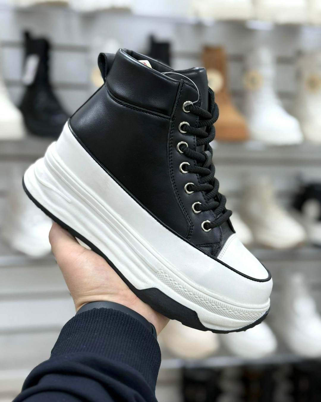 зимние женские кроссовки,зимняя женская ,кроссовки эко кожа,,женские кроссовки