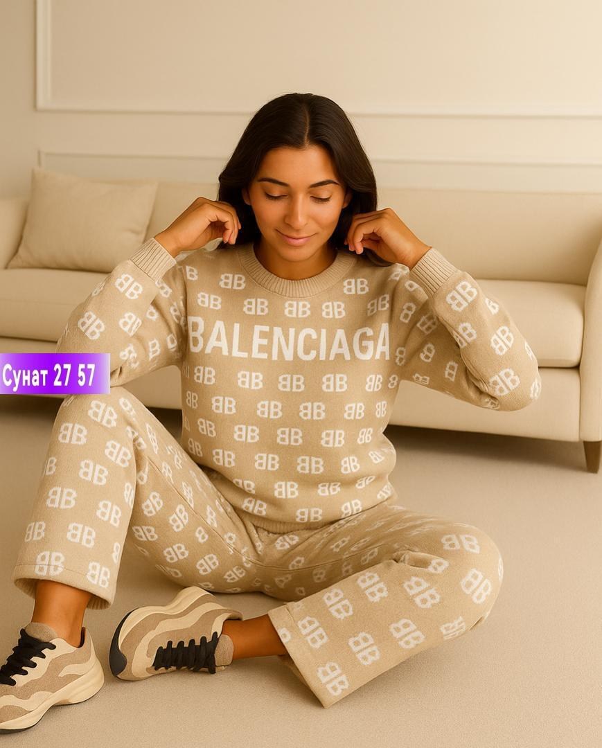 трикотажные костюмы,костюмчик,вязаные костюмы,стильный трикотажный костюм,женские костюмы