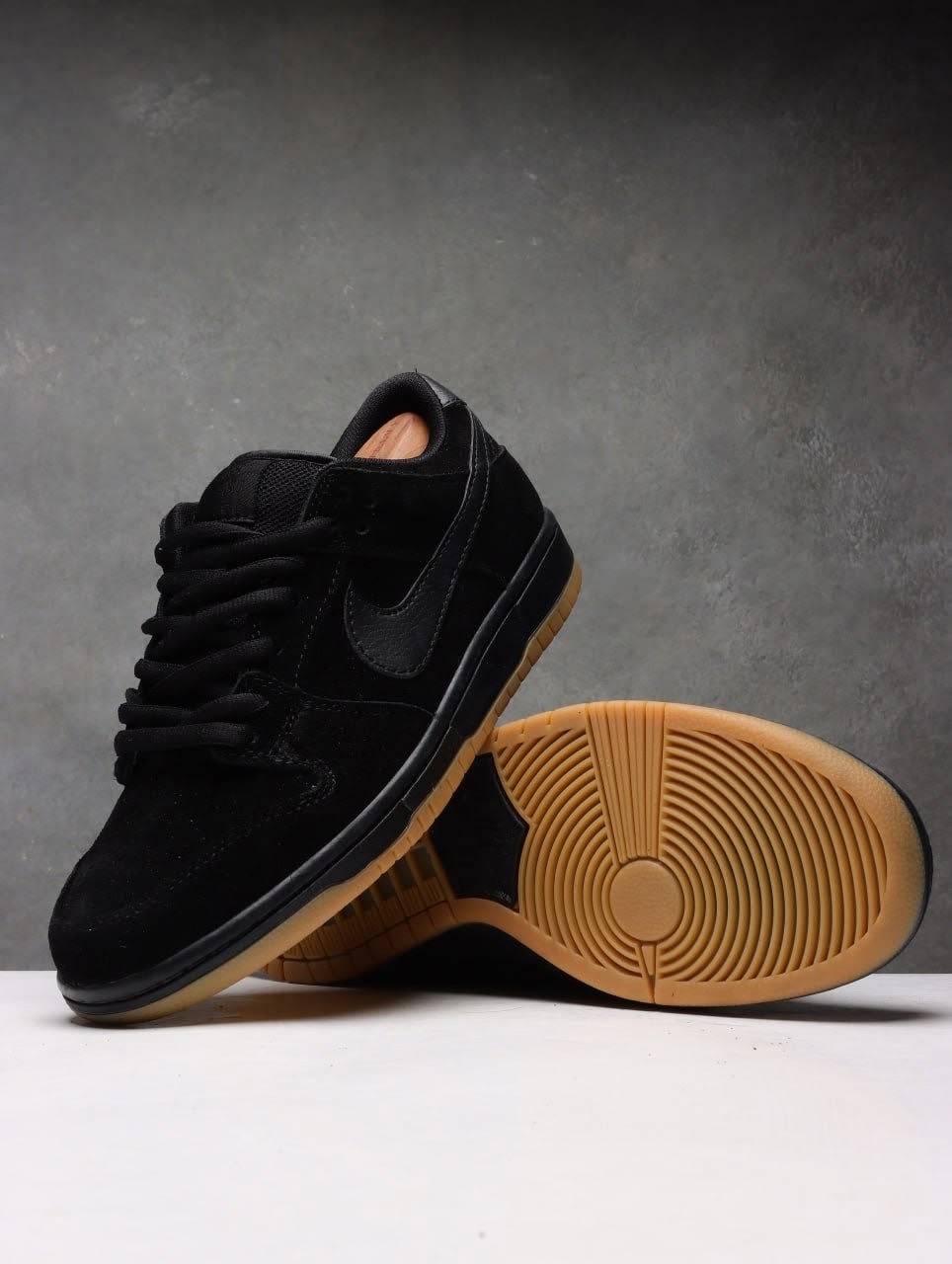 nike sb dunk low black,nike sb dunk low pro black,кроссовки nike sb dunk low,кроссовки,nike dunk sb low