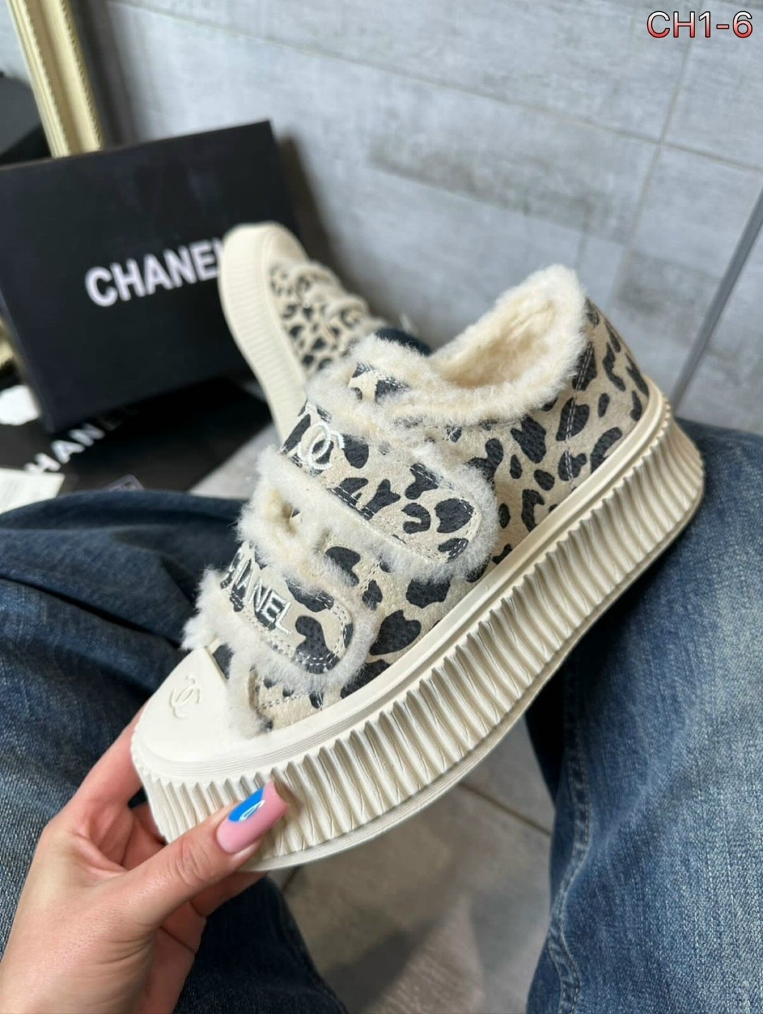 ,кеды chanel,chanel кроссовки,женская ,кроссовки зимние шанель