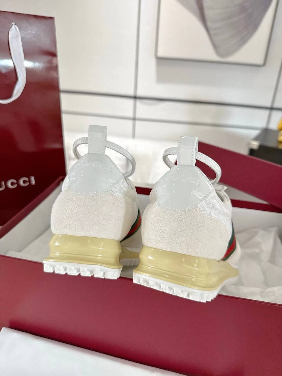 кроссовки женские гуччи,кроссовки женские gucci,кроссовки gucci,кожаные кроссовки gucci,кроссовки женскиe