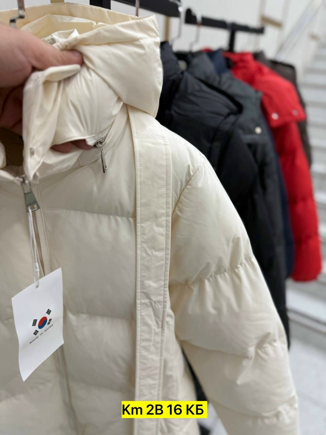 куртка пуховик,куртка модная,красный пуховик,женские пуховики,пуховик