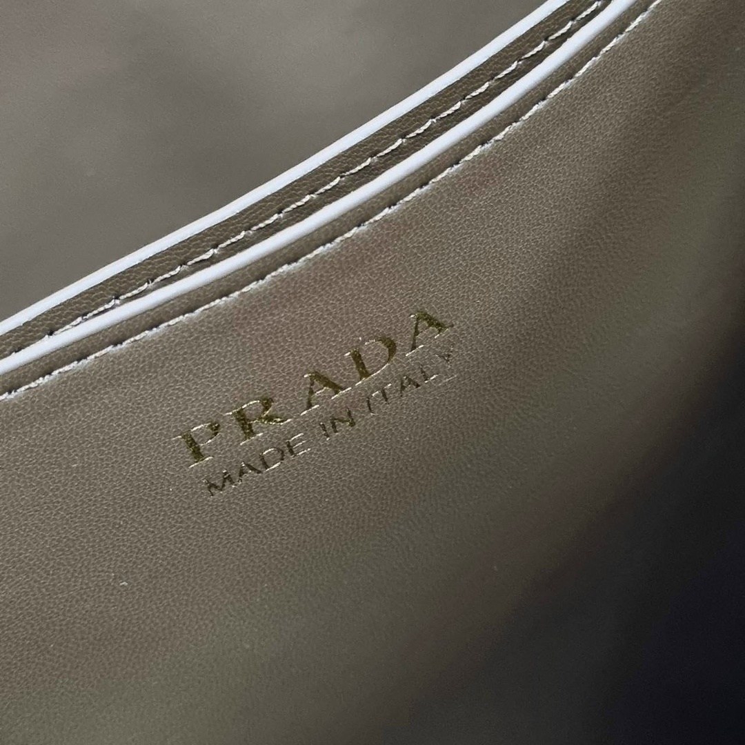 сумка женская prada,сумка prada,замшевая сумка,бордовая сумка,сумки прада замша