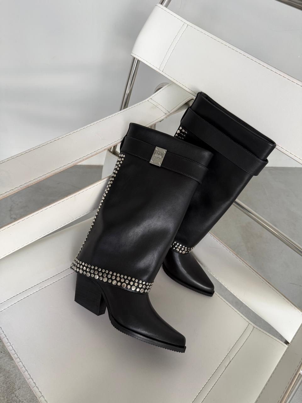 сапоги модные,,женские сапоги, женская,модные женские сапоги