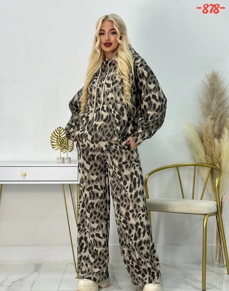 костюм женский леопард,костюм женский теплый брючный,леопардовый комплект,женский костюм на флисе,костюм леопард