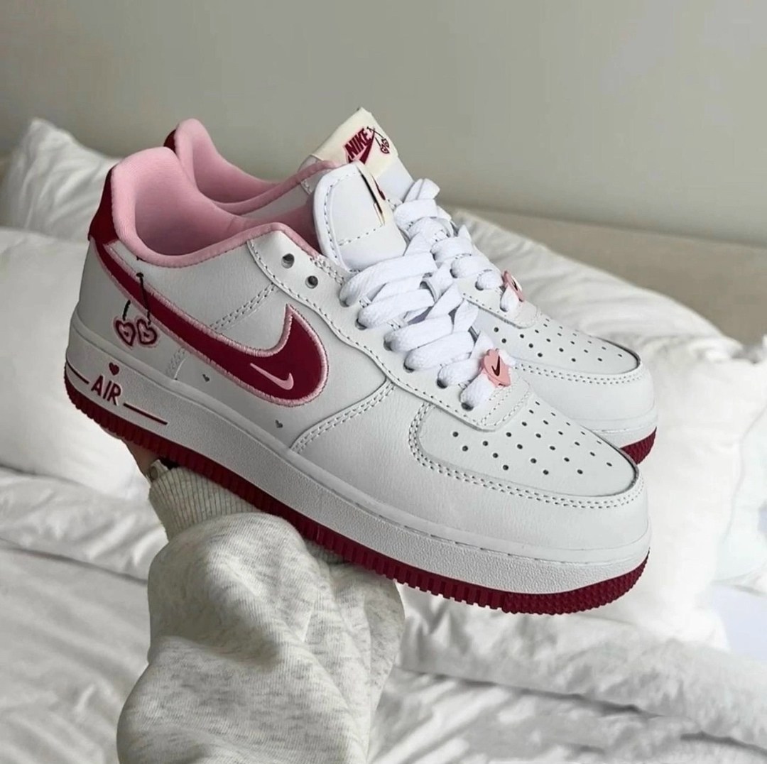 кросcовки nike air force 1,кроссовки nike air force 1 low valentine day,женские кроссовки nike,nike air force 1 low,nike air force 1 low valentine s day 2025