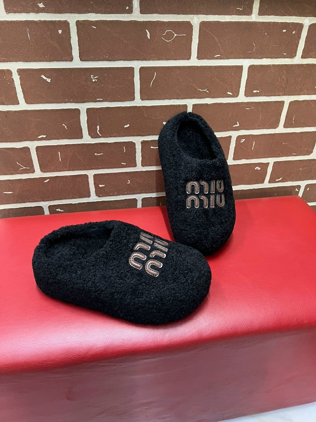 ,тапочки модные,домашние тапочки,тапки домашние женские,тапки женские