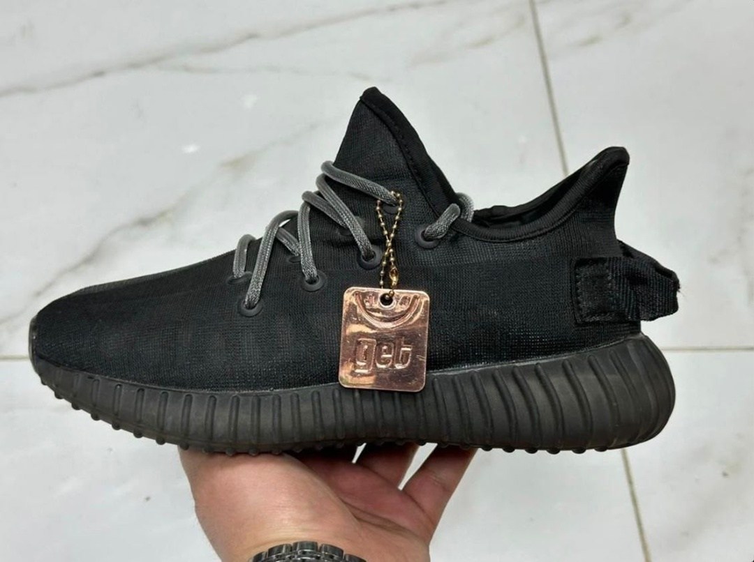 adidas yeezy boost 350 v 2,adidas yeezy boost 350,adidas yeezy 350 v2 mono cinder,adidas yeezy boost 350 v2 mono cinder,adidas yeezy boost 350 v2 black