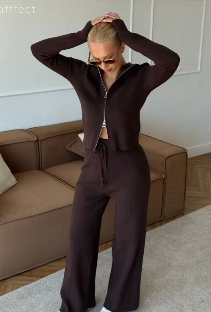 костюм двойка кашемир,костюм женский трикотажный,кашемировый костюм женский,вязаные костюмы,женский вязаный костюм